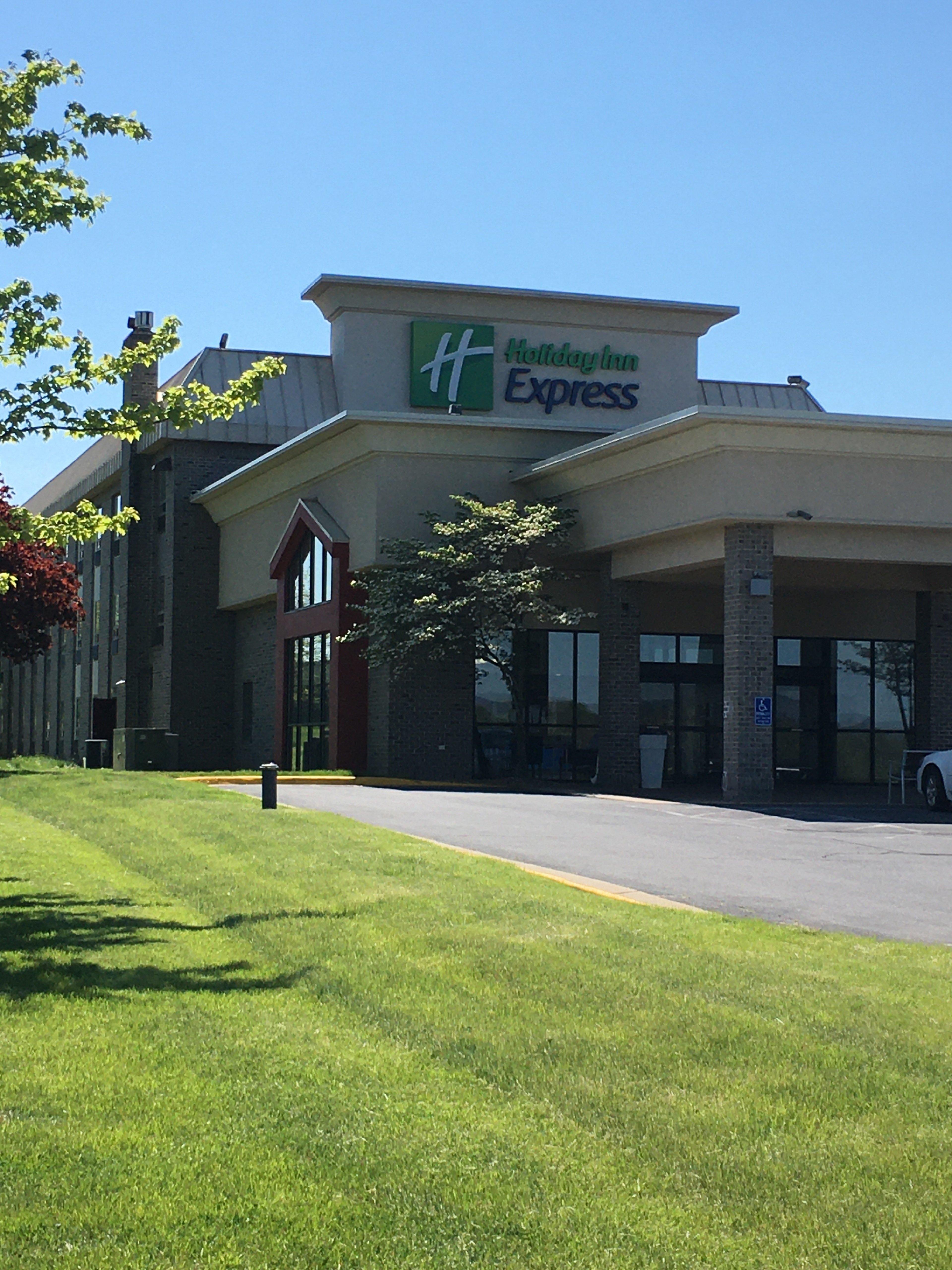 Holiday Inn Express Stephens City By Ihg Exterior photo